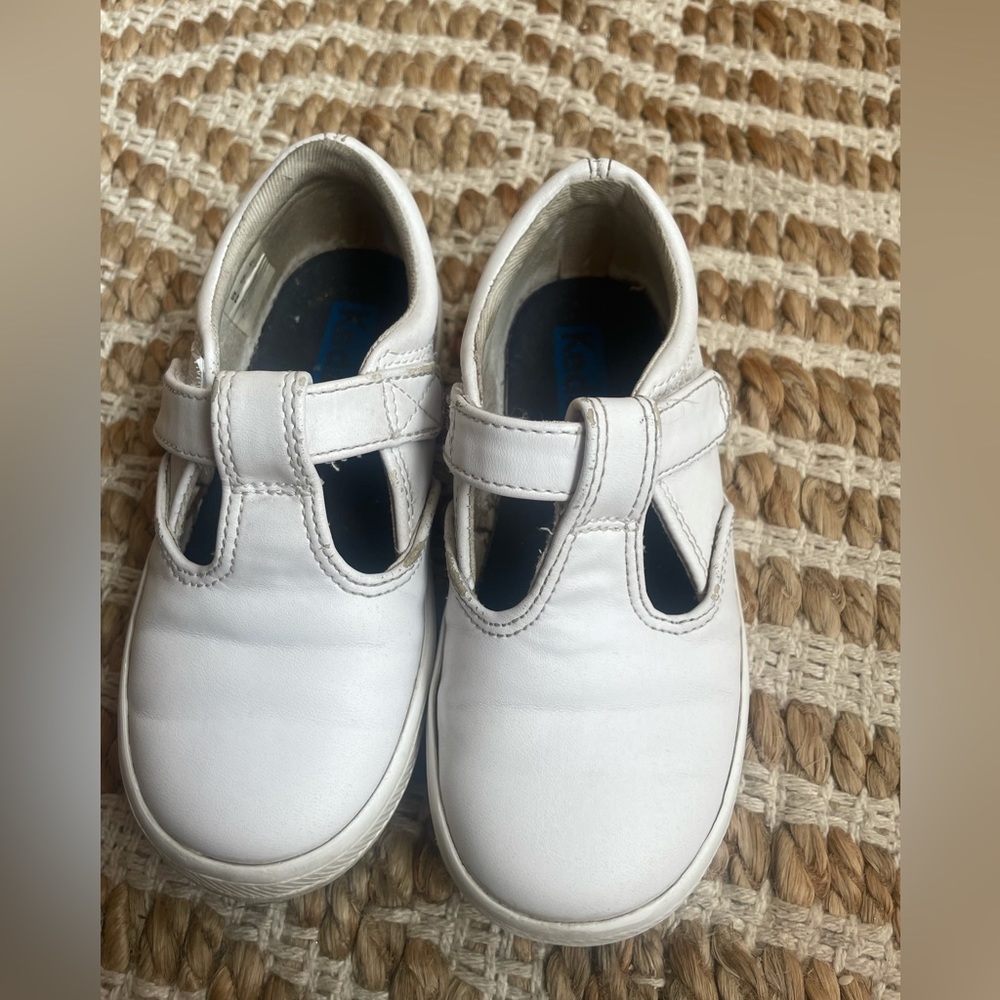 Keds White Leather Toe Cap T-Strap Size 8
